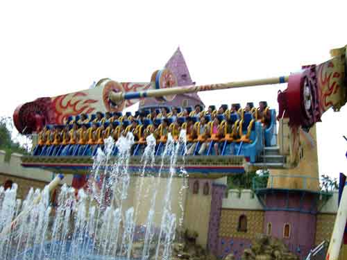桂林<a href=http://www.917925.com/vjingdian_432.html>樂滿地主題樂園</a>
