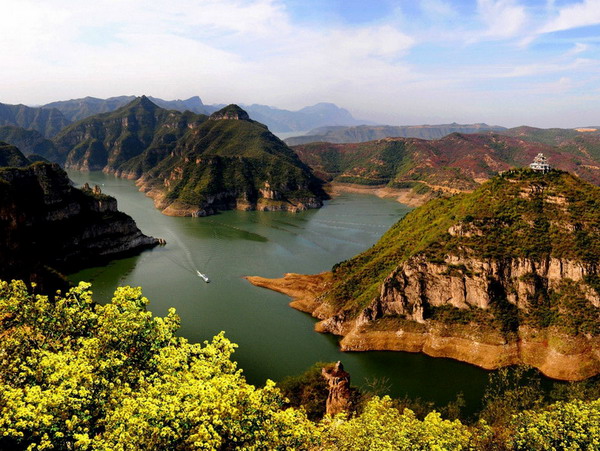 株洲/湘潭/岳陽/長沙至湖北荊州古城、宜昌世外桃源、三峽猴溪、西陵峽、三游