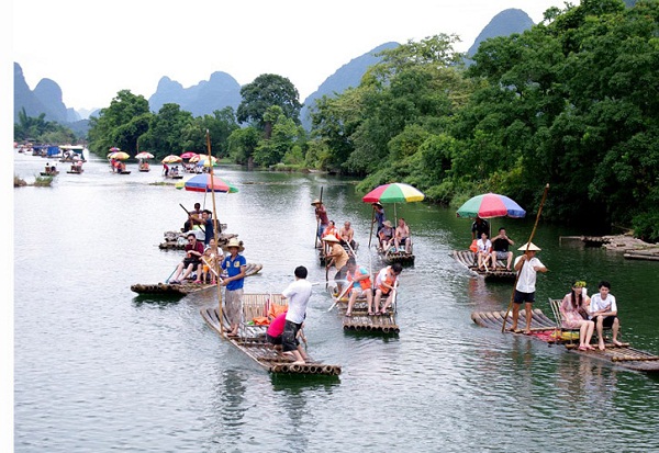 遇龍河竹筏漂流