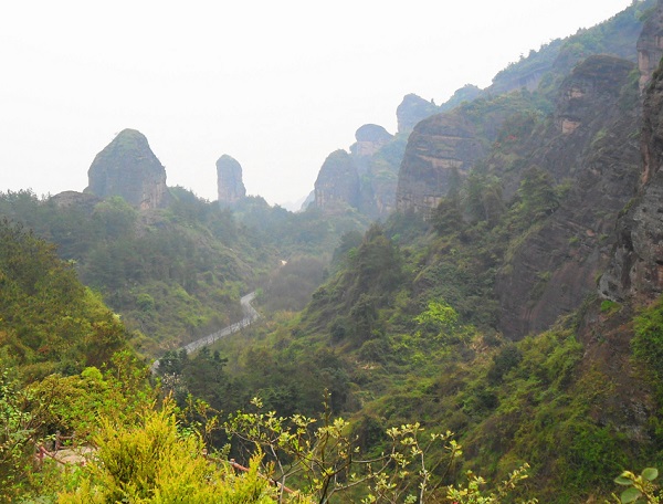 應天山