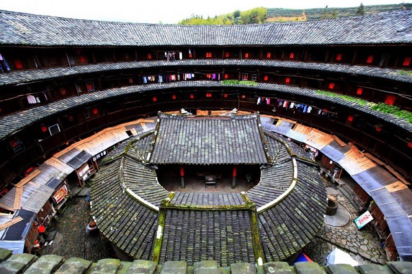 長沙到廈門鼓浪嶼、南靖土樓、云水謠古鎮(zhèn)雙飛四日游